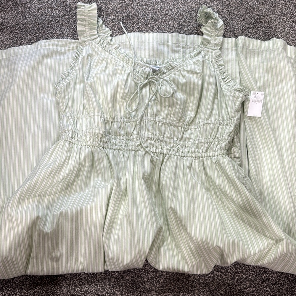 Old Navy woman’s Dress with Soft Green Stripes